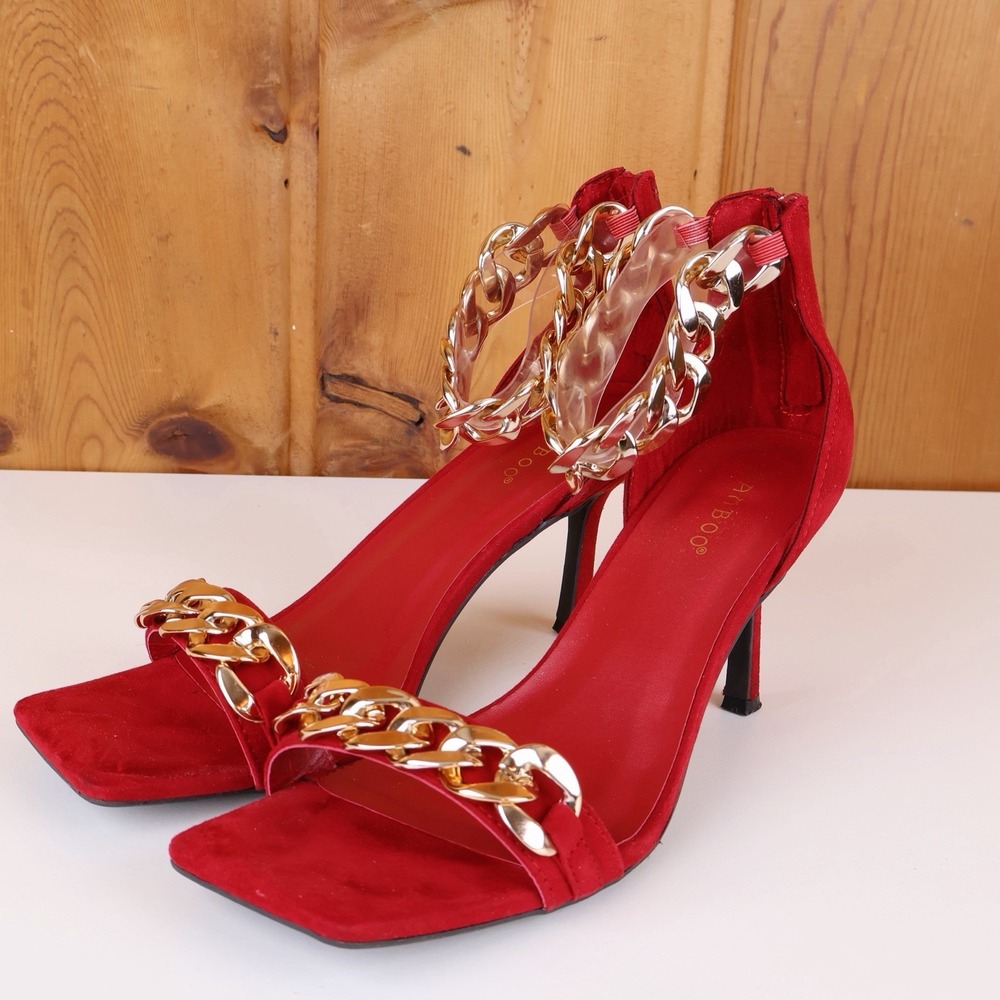 Bamboo Red Gold Chain Ankle Strap Square Toe Stiletto Heels Size 9